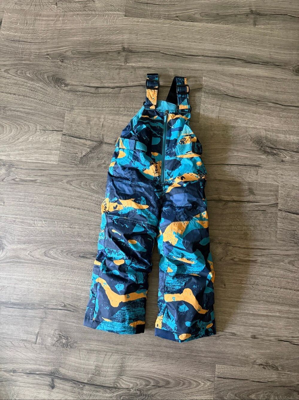 Columbia Kids Waterproof Snow Bib Pants in Teal & Orange Camouflage size 4T